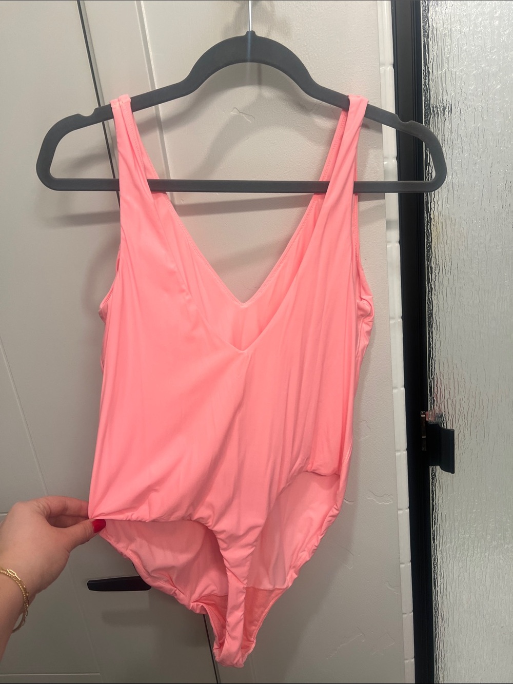 American Eagle Outfitters Pink V-Neck Bodysuit w Thong Back - Picture 2 of 2